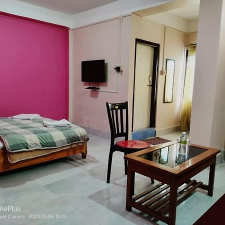 Hotel Diliphu Bomdila Екстер'єр фото